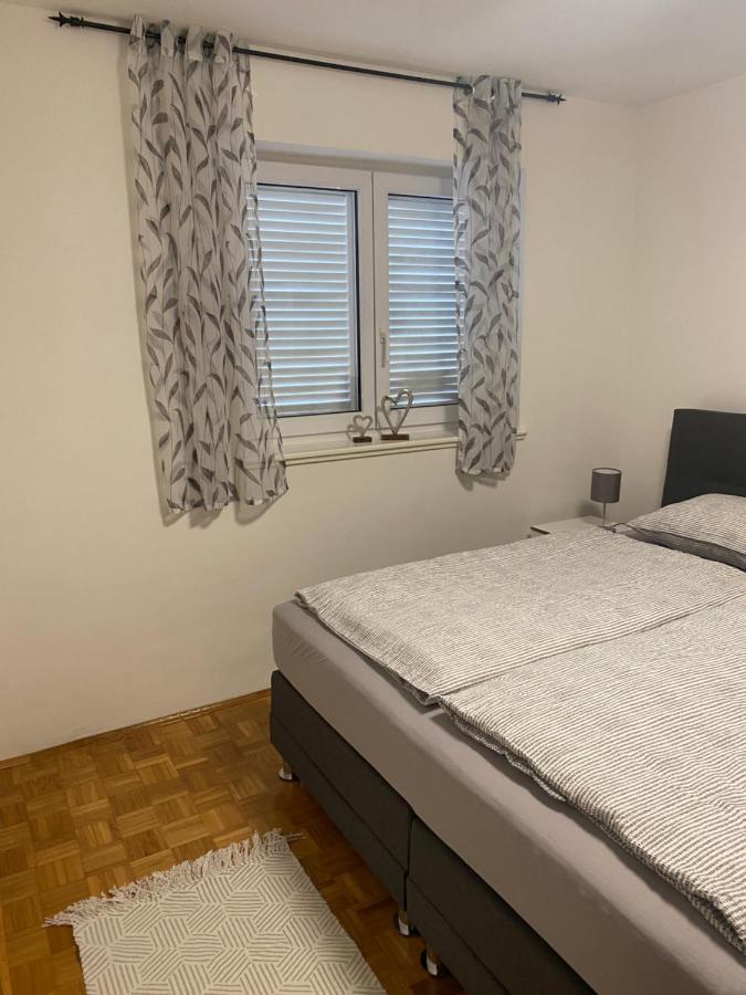 Apartment Privlaka Direkt Am Strand Mit Klima Und Neuem Badezimmer Haustiere Sind Willkommen Exterior foto