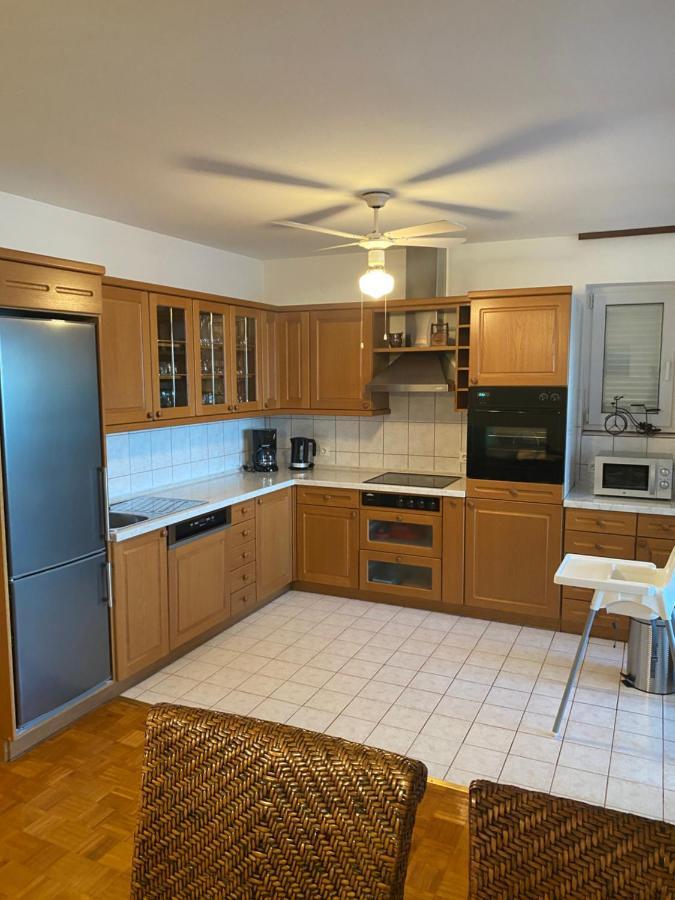 Apartment Privlaka Direkt Am Strand Mit Klima Und Neuem Badezimmer Haustiere Sind Willkommen Exterior foto
