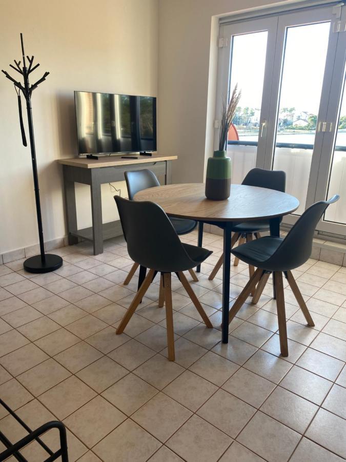 Apartment Privlaka Direkt Am Strand Mit Klima Und Neuem Badezimmer Haustiere Sind Willkommen Exterior foto