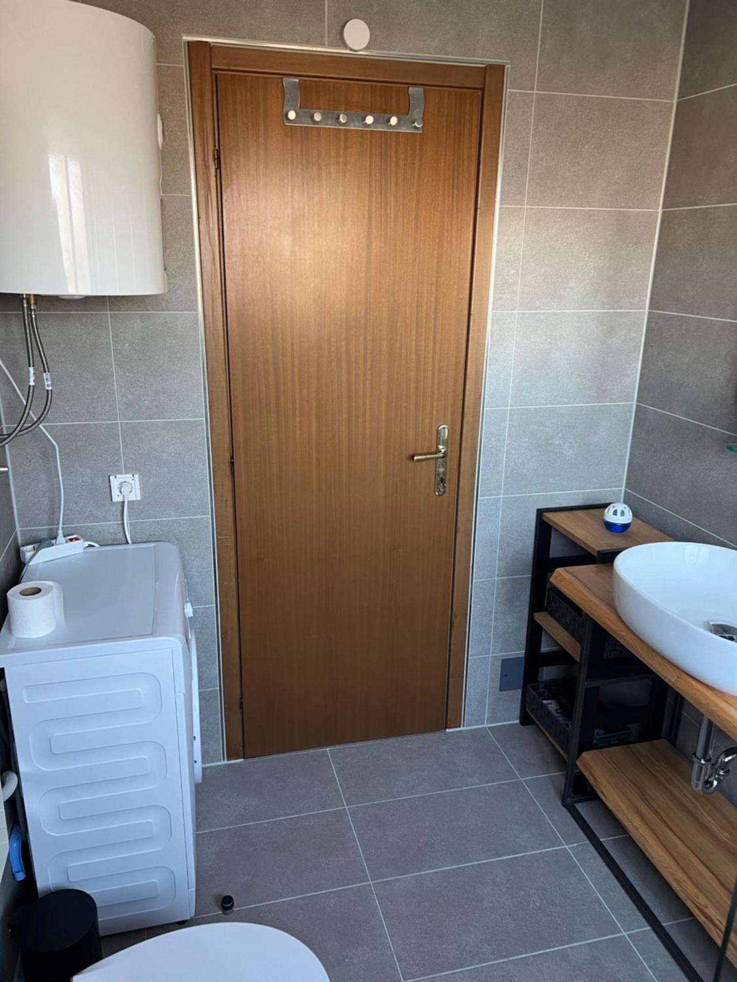 Apartment Privlaka Direkt Am Strand Mit Klima Und Neuem Badezimmer Haustiere Sind Willkommen Exterior foto